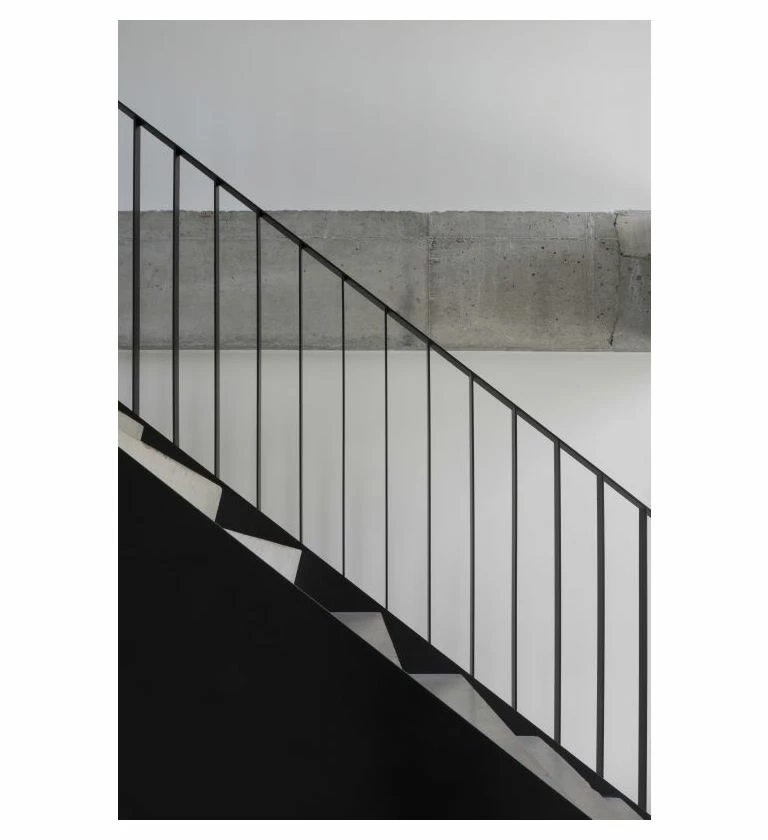 Intact 40 5 Intact 40 - Image 3