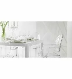 Taika Pearl Glaze 9 Taika Pearl Glaze -Tikkurila Sales 818 6075 0110 3 Taika helmiaislasyyri ruokahuone 2 2